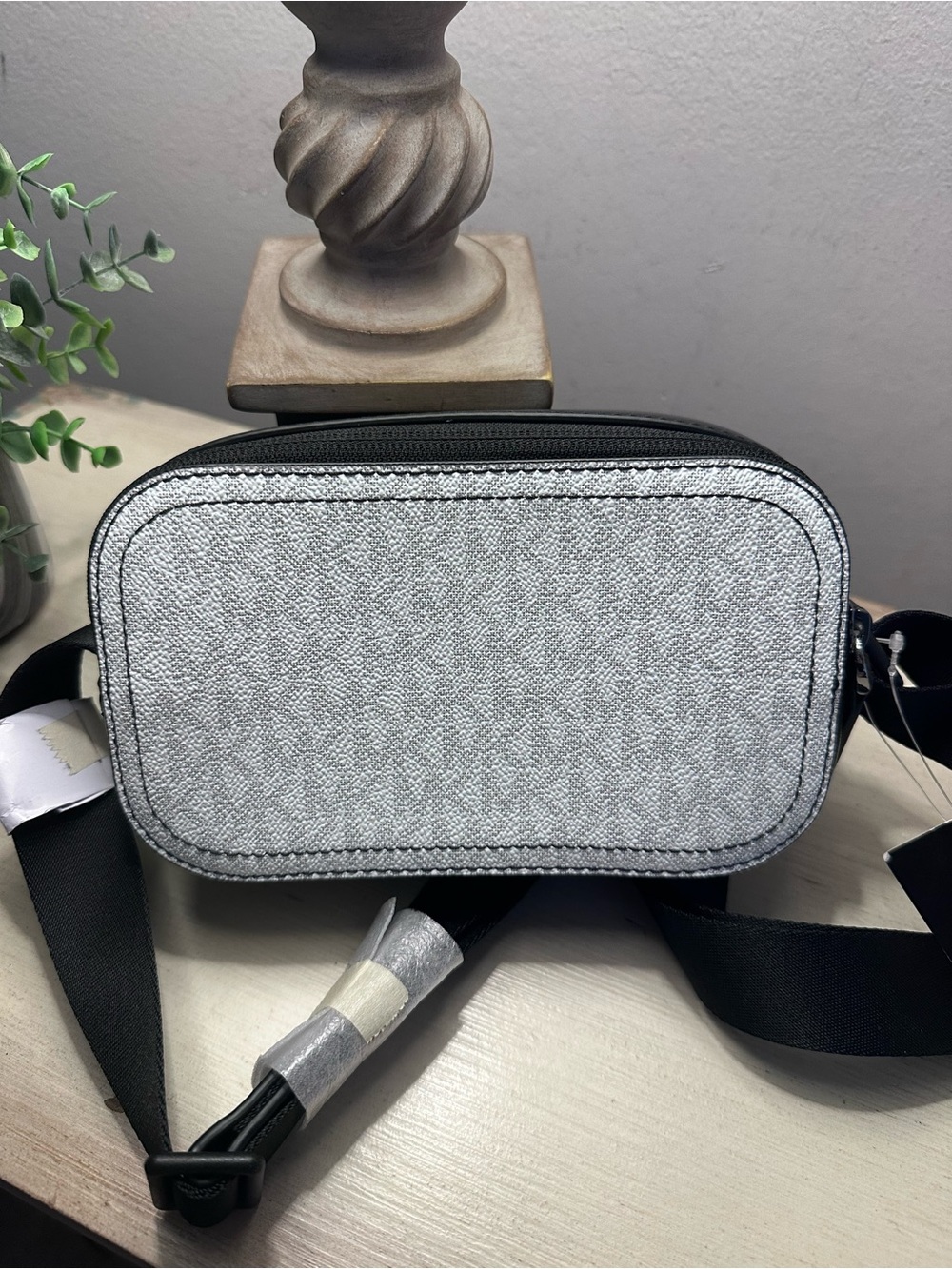 Michael Kors Cooper Bright White Double Zip Medium Camera Bag - Picture 7 of 10